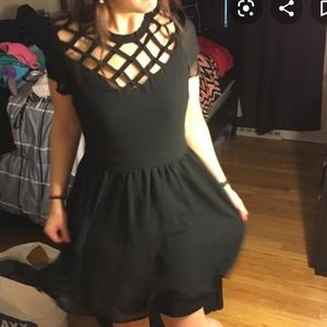 Little black dress👗